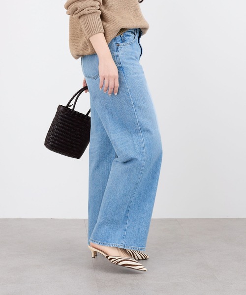 RED CARD TOKYO(レッドカード)の「【RED CARD TOKYO】Kansas Miderise Straight-ミッドライズストレートデニム(デニムパンツ・レディース・ライトブルー・23/24)」の5枚目の写真