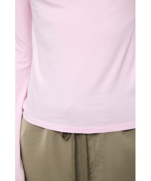 MOUSSY（マウジー）の「ASYMMETRY TWIST NECK トップス（Tシャツ/カットソー・レディース・ブラック/杢グレー/ライトピンク・FREE）」の17枚目の写真