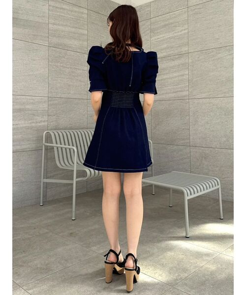 dazzlin(ダズリン)の「2WAYスイッチングステッチワンピース(ワンピース・レディース・その他1/インディゴブルー/オフホワイト・MEDIUM/SMALL)」の12枚目の写真