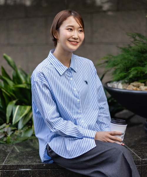 U.S. POLO ASSN.(ユーエスポロアッスン)の「【U.S. POLO ASSN./ユーエスポロアッスン】【気になるお尻を自然にカバー】ブロードシャツ やや長め丈 着痩せ効果(シャツ/ブラウス・レディース・ネイビー/サックスブルー/ピンク/ブルー・LARGE/MEDIUM)」の5枚目の写真