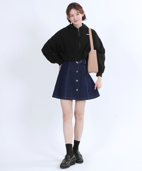 MARY QUANT（マリークワント）の「フリップサイドデイジー ワンショルダー（ショルダーバッグ・レディース・ブラック/ベージュ・FREE）」の15枚目の写真