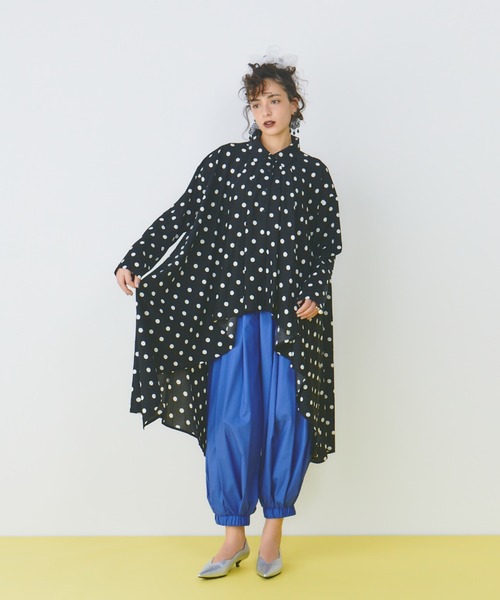 manana suerte（マニャーナスエルテ）の「サイドロングシャツ（シャツ/ブラウス・レディース・ドット/ブラック・FREE）」の8枚目の写真
