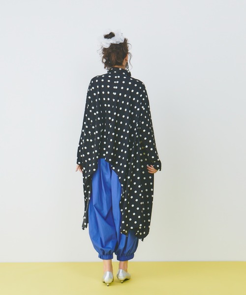 manana suerte（マニャーナスエルテ）の「サイドロングシャツ（シャツ/ブラウス・レディース・ドット/ブラック・FREE）」の12枚目の写真