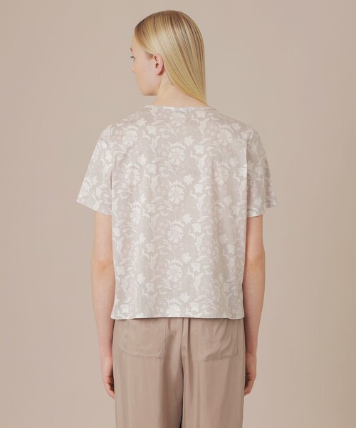 MACKINTOSH LONDON(マッキントッシュ ロンドン)の「【BIBURY FLOWER】バイブリーコットンTシャツ(Tシャツ/カットソー・レディース・グリーン/ブルー/イエロー/ベージュ・38/40)」の11枚目の写真