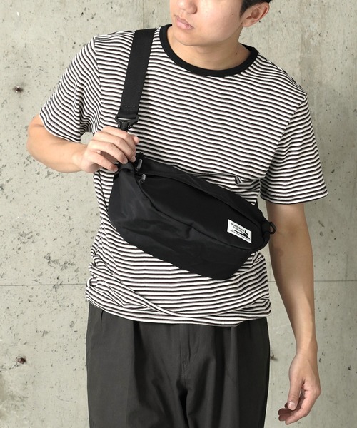 Healthknit Product(ヘルスニットプロダクト)の「"07"≪Healthknit Product≫2ポケット/7L ナイロン ショルダーバッグ(ショルダーバッグ・メンズ・ブラック・ONE SIZE)」の4枚目の写真