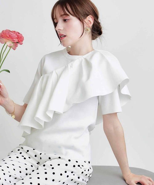 PICCIN PERLA(ピッチンペルラ)の「ケープ付きニット(ニット/セーター・レディース・ブラック/サックスブルー/オフホワイト・M)」の1枚目の写真