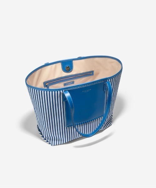 COLE HAAN（コールハーン）の「ナンタケット トート womens（トートバッグ・レディース・ブルー・OSFA）」の6枚目の写真