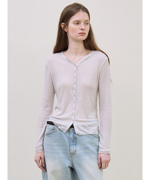le(ル)の「v-neck ribbed button top (Pale blue)(Tシャツ/カットソー・レディース・その他・FREE)」の1枚目の写真
