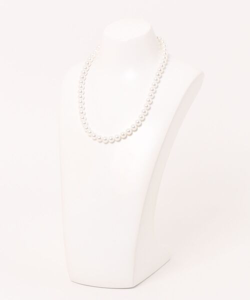 ARCHIVER（アーカイバ）の「【RS】【一連デザイン　シンプルパールネックレス】（ネックレス・レディース・ホワイト系その他2/ホワイト/ホワイト系その他・FREE）」の4枚目の写真