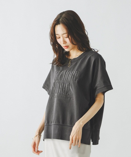 GLOBAL WORK(グローバルワーク)の「ピグメントカレッジプルオーバー6分袖/660939(Tシャツ/カットソー・レディース・グレイッシュベージュ/ダークブラウン/ブルー/ダークグレー・MEDIUM/LARGE)」の8枚目の写真