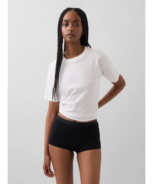 GAP(ギャップ)の「オーガニックコットン ストレッチ ハイライズ ボーイレングスショーツ(ショーツ・レディース・ブラック/ホワイト・S/XS/L/M/XXS)」の3枚目の写真