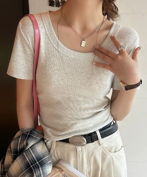 yuue' ( wear )(ユーイ)の「ワイドネックショートリブ半袖Tシャツ(Tシャツ/カットソー・レディース・ブラック/ダークブラウン/ライトグレー/ホワイト・FREE)」の21枚目の写真