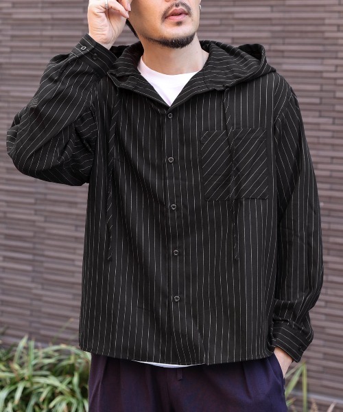 LUXSTYLE(ラグスタイル)の「先染め長袖フード付きシャツ(シャツ/ブラウス・メンズ・ストライプ/チェック・M/L)」の1枚目の写真
