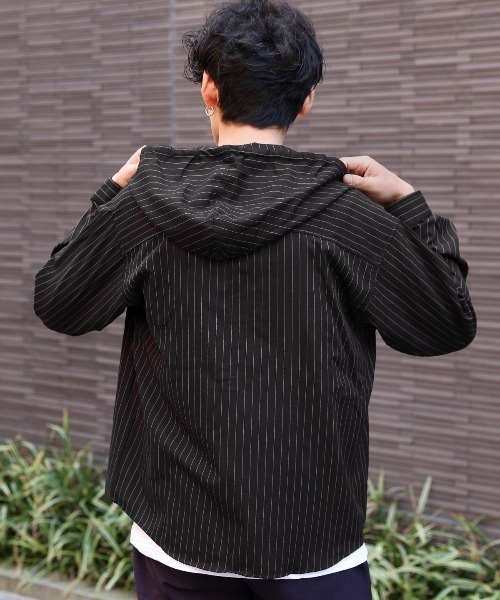 LUXSTYLE(ラグスタイル)の「先染め長袖フード付きシャツ(シャツ/ブラウス・メンズ・ストライプ/チェック・M/L)」の8枚目の写真