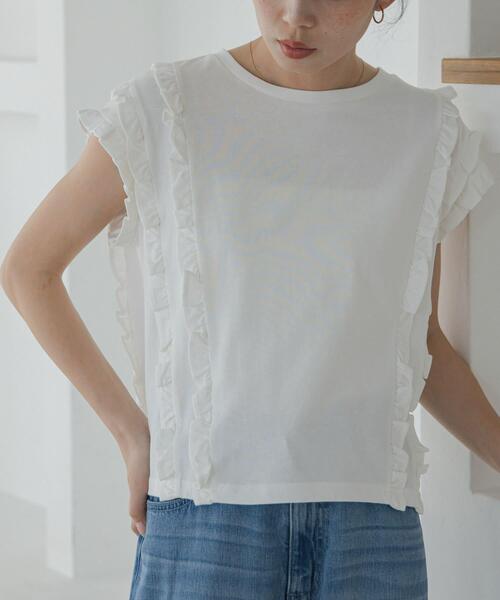 URBAN RESEARCH Sonny Label（アーバンリサーチサニーレーベル）の「ミニフリルフレンチTシャツ（Tシャツ/カットソー・レディース・ブラック/オフホワイト/ネイビー・FREE）」の5枚目の写真