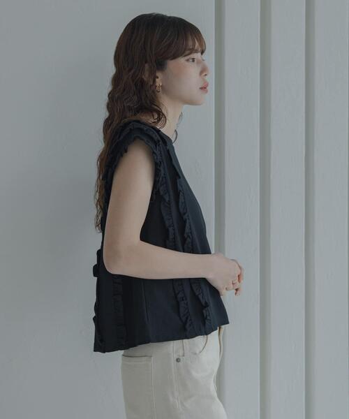 URBAN RESEARCH Sonny Label（アーバンリサーチサニーレーベル）の「ミニフリルフレンチTシャツ（Tシャツ/カットソー・レディース・ブラック/オフホワイト/ネイビー・FREE）」の16枚目の写真
