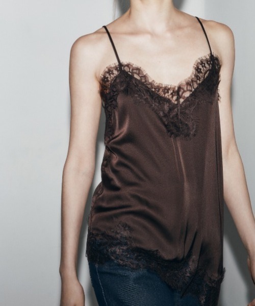 yuue' ( wear )（ユーイ）の「レーストリムサテンキャミソール（キャミソール・レディース・ブラック/ホワイト/ダークブラウン・FREE）」の4枚目の写真