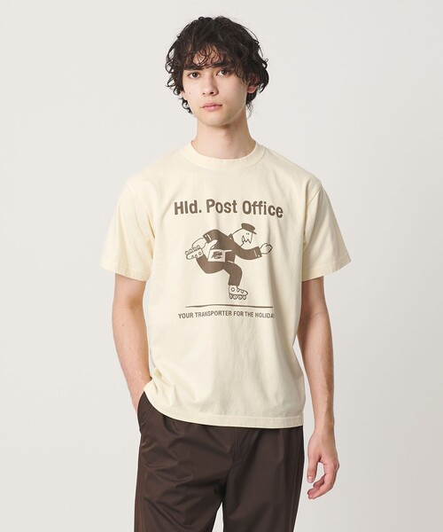 HOLIDAY BOILEAU(ホリディボワロ)の「【別注】<HOLIDAY BOILEAU>ポストオフィス プリント Tシャツ(Tシャツ/カットソー・メンズ・オフホワイト・L/M/XL)」の1枚目の写真
