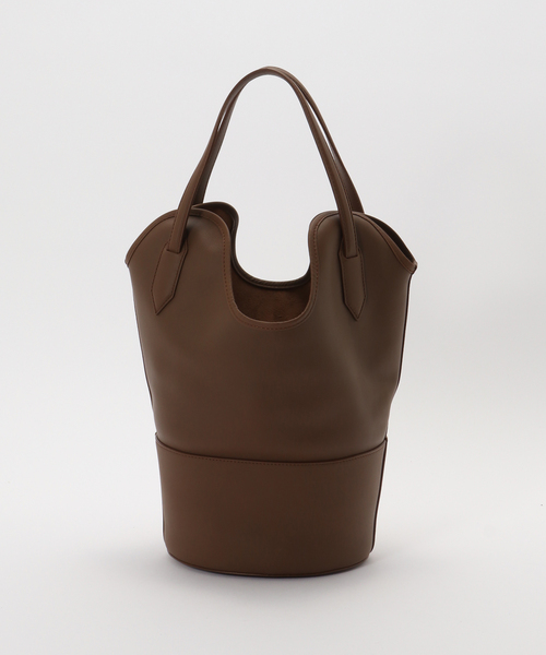 J&M Davidson（ジェイアンドエムデヴィッドソン）の「J&M DAVIDSON/J&M デヴィッドソン RAY BUCKET S バッグ（ハンドバッグ・レディース・ベージュ・FREE）」の4枚目の写真