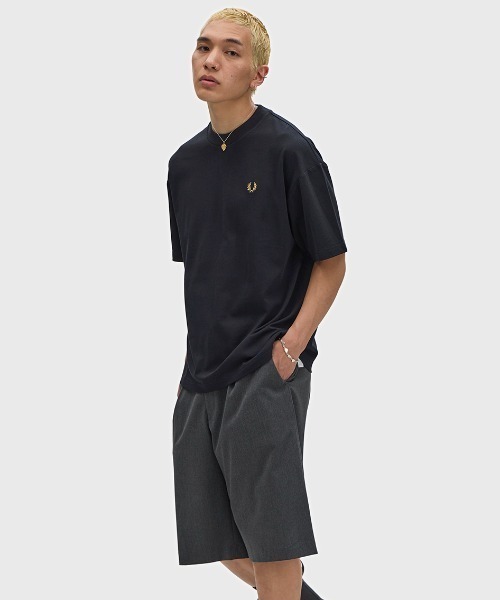 FRED PERRY(フレッドペリー)の「Oversized T-Shirt/オーバーサイズTシャツ(Tシャツ/カットソー・メンズ・グレー/ホワイト/ブラック・M/S/XS/L)」の18枚目の写真