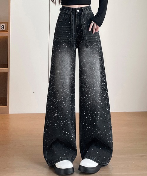 AMAJI（アマジ）の「ラインストーン デニム ワイドストレートパンツ（デニムパンツ・レディース・ブラック/ライトブルー・X-LARGE/LARGE/MEDIUM/SMALL）」の2枚目の写真