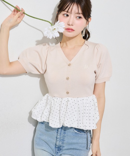 one after another NICE CLAUP(ワンアフターアナザーナイスクラップ)の「半袖バルーントップス(ニット/セーター・レディース・ピンクベージュ/ブラック/ホワイト系その他・FREE)」の3枚目の写真