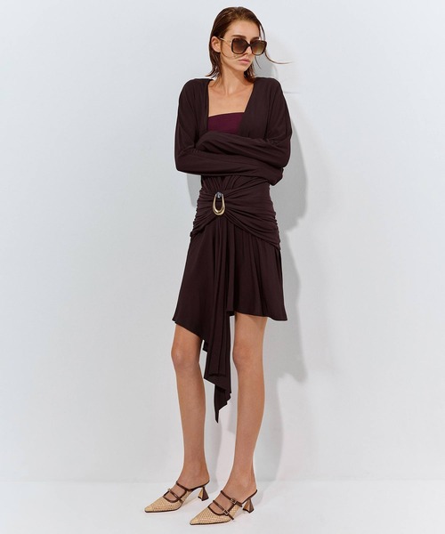 CHARLES & KEITH（チャールズ & キース）の「ラフィア スカルプチュラルヒール ポインテッドミュール（パンプス・レディース・ブラック系その他2/ブラウン系その他7/ベージュ・23.5cm/25cm/23cm/22.5cm/24.5cm）」の2枚目の写真