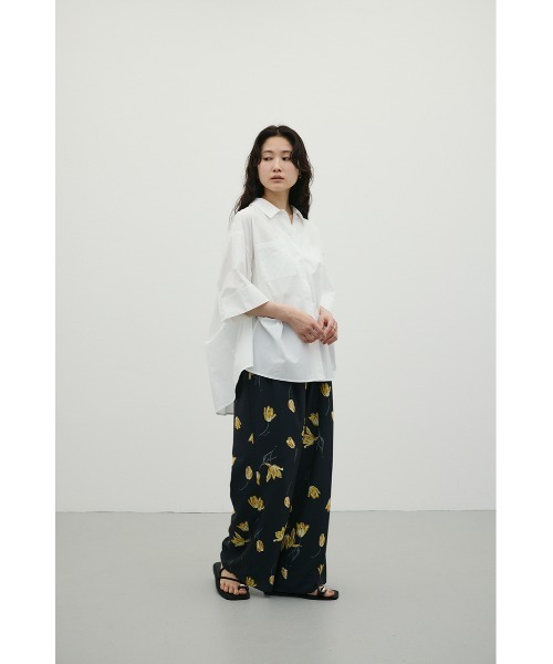 STYLEMIXER(スタイルミキサー)の「フラワープリントリラックスパンツ(その他パンツ・レディース・ブラック系その他・SMALL/MEDIUM)」の6枚目の写真