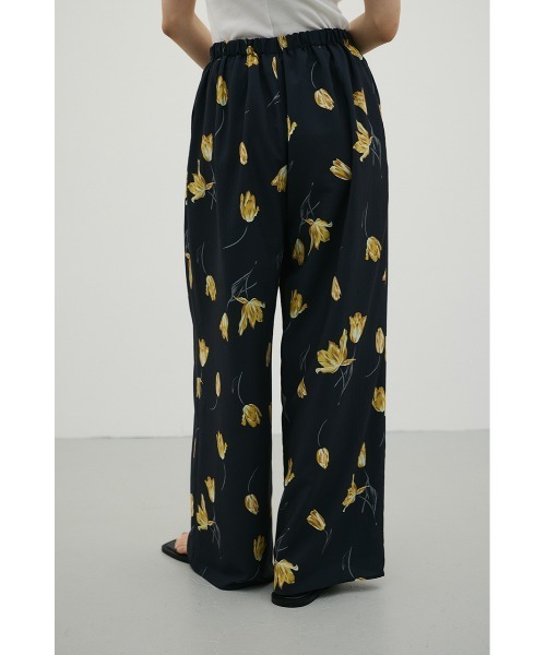 STYLEMIXER(スタイルミキサー)の「フラワープリントリラックスパンツ(その他パンツ・レディース・ブラック系その他・SMALL/MEDIUM)」の8枚目の写真