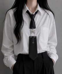 Bling Leads（ブリングリーズ）の「【Bls】【ZA】【Bling Leads】蝶々モチーフ メタルチャームネクタイ（ネクタイ）」