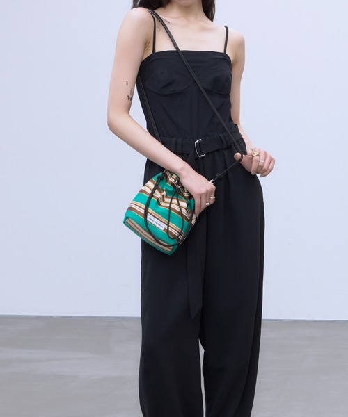THINGS THAT MATTER（シングス ザット マター）の「【LIMITED FABRIC】TWO WAY DRAWSTRING BAG / ツー ウェイ ドローストリング バッグ（ハンドバッグ・レディース・ブラック/ブルー/ベージュ/グリーン/ピンク・FREE）」の8枚目の写真