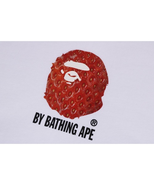 A BATHING APE(アベイシングエイプ)の「STRAWBERRY BY BATHING APE RELAXED FIT TEE(Tシャツ/カットソー・メンズ・ピンク/ホワイト・X-LARGE/MEDIUM/XX-LARGE/LARGE/SMALL)」の5枚目の写真