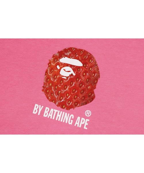 A BATHING APE(アベイシングエイプ)の「STRAWBERRY BY BATHING APE RELAXED FIT TEE(Tシャツ/カットソー・メンズ・ピンク/ホワイト・X-LARGE/MEDIUM/XX-LARGE/LARGE/SMALL)」の6枚目の写真