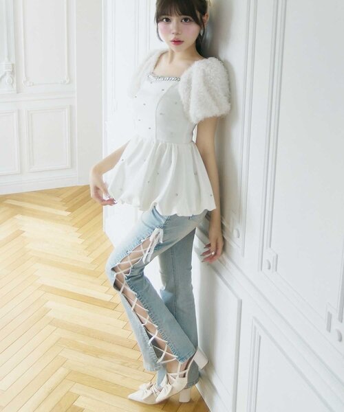Belle Charme(ベルシャルム)の「【Belle Charme】Jewel Ballon Peplum Tops(シャツ/ブラウス・レディース・ブラック/オフホワイト/ベージュ・FREE)」の6枚目の写真