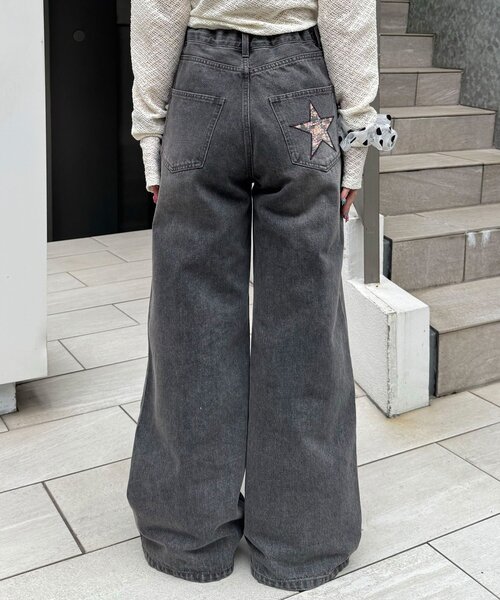 CIAOPANIC（チャオパニック）の「フラワーパッチダメージデニムパンツ（デニムパンツ・レディース・ブラック/ブルー・X-SMALL/MEDIUM/SMALL）」の11枚目の写真