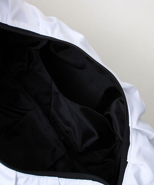 SML(エスエムエル)の「【SML/エスエムエル】CODE CROISSANT SHOULDER L ショルダーバッグ 撥水(ショルダーバッグ・メンズ・ホワイト・FREE)」の2枚目の写真