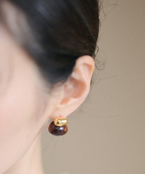 LAULEN(ローレン)の「resin mix design earrings /レジンミックスデザインピアス(ピアス(両耳用)・レディース・ベージュ/ブラウン/アイボリー・FREE)」の5枚目の写真