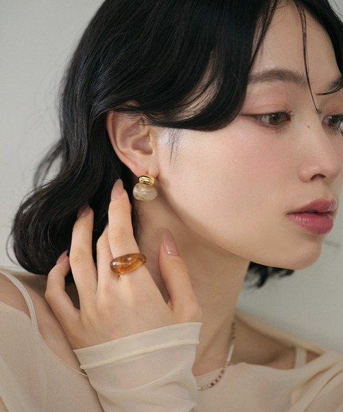 LAULEN(ローレン)の「resin mix design earrings /レジンミックスデザインピアス(ピアス(両耳用)・レディース・ベージュ/ブラウン/アイボリー・FREE)」の11枚目の写真