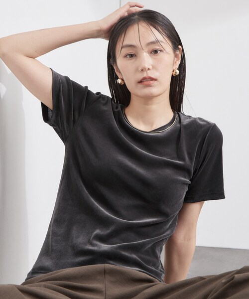 OPAQUE.CLIP(オペークドットクリップ)の「フロッキーチュールカットソー【洗濯機OK】(Tシャツ/カットソー・レディース・ライトグレー/チャコールグレー/ブラウン系その他・42/40/38)」の6枚目の写真