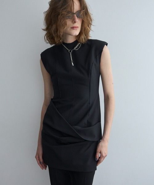 JOSE MOON(ジョゼムーン)の「POWER SHOULDER MINI DRESS/パワーショルダーミニドレス(ワンピース・レディース・ブラック/グレー・36/38)」の22枚目の写真