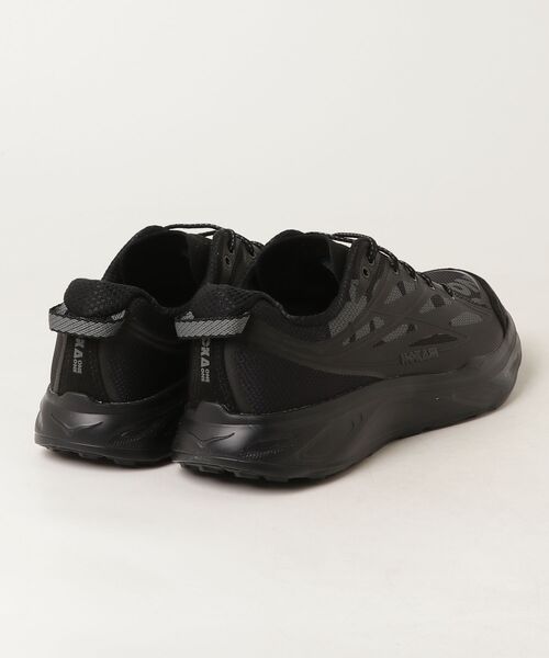 HOKA（ホカ）の「U HUAKA PRO 1176672-BBLC（スニーカー・メンズ・ブラック・28cm/27.5cm/27cm/26.5cm/26cm/28.5cm）」の2枚目の写真