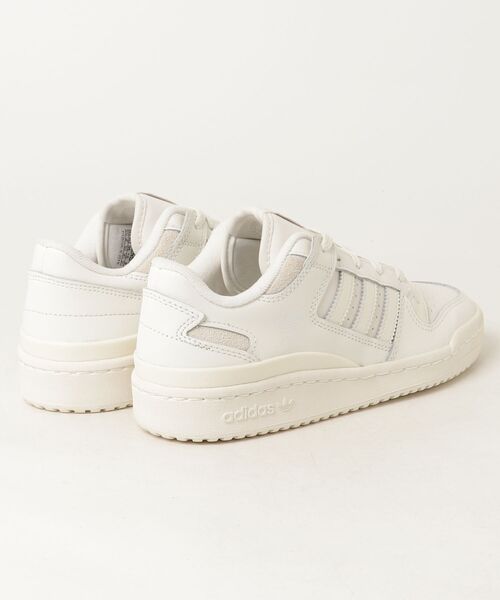 adidas(アディダス)の「フォーラム ロー CL / Forum Low CL / アディダスオリジナルス adidas Originals(スニーカー・メンズ・ホワイト・25.0cm/24.5cm/24.0cm/23.5cm/22.0cm/30.0cm/28.5cm/28.0cm/27.5cm/27.0cm/26.5cm/26.0cm/25.5cm)」の9枚目の写真