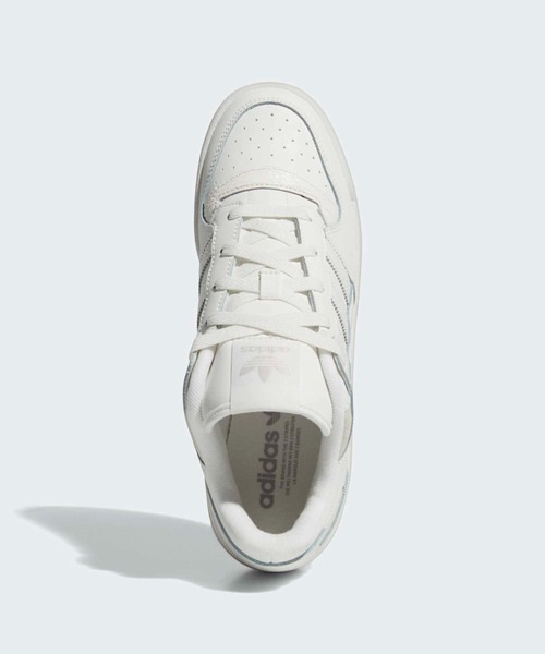 adidas(アディダス)の「フォーラム ロー CL / Forum Low CL / アディダスオリジナルス adidas Originals(スニーカー・メンズ・ホワイト・25.0cm/24.5cm/24.0cm/23.5cm/22.0cm/30.0cm/28.5cm/28.0cm/27.5cm/27.0cm/26.5cm/26.0cm/25.5cm)」の2枚目の写真