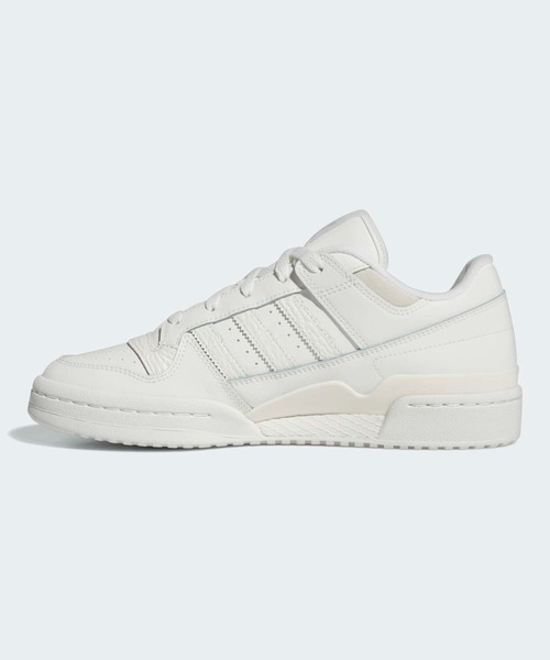 adidas(アディダス)の「フォーラム ロー CL / Forum Low CL / アディダスオリジナルス adidas Originals(スニーカー・メンズ・ホワイト・25.0cm/24.5cm/24.0cm/23.5cm/22.0cm/30.0cm/28.5cm/28.0cm/27.5cm/27.0cm/26.5cm/26.0cm/25.5cm)」の6枚目の写真