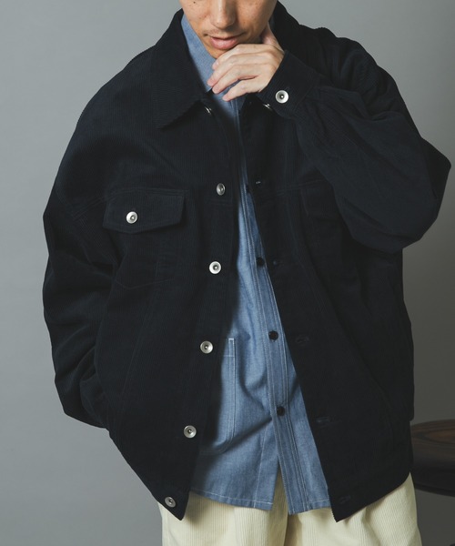 ITEMS URBANRESEARCH(アイテムズ アーバンリサーチ)の「プレミアムコーデュロイトラッカージャケット(その他アウター・メンズ・ブラック/ネイビー/ブラウン/アイボリー・MEDIUM/LARGE)」の4枚目の写真