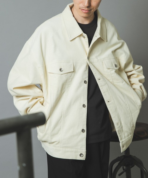 ITEMS URBANRESEARCH(アイテムズ アーバンリサーチ)の「プレミアムコーデュロイトラッカージャケット(その他アウター・メンズ・ブラック/ネイビー/ブラウン/アイボリー・MEDIUM/LARGE)」の2枚目の写真