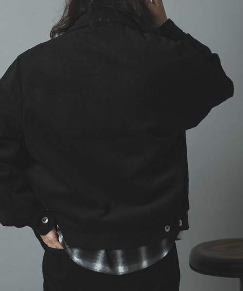 ITEMS URBANRESEARCH(アイテムズ アーバンリサーチ)の「プレミアムコーデュロイトラッカージャケット(その他アウター・メンズ・ブラック/ネイビー/ブラウン/アイボリー・MEDIUM/LARGE)」の17枚目の写真