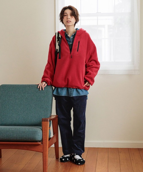 niko and...(ニコアンド)の「ソフトフリースBOYSZIPパーカー(パーカー・レディース・チャコール/ベージュ/パープル/レッド・MEDIUM/LARGE)」の7枚目の写真