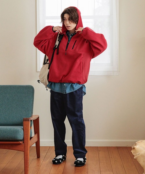 niko and...(ニコアンド)の「ソフトフリースBOYSZIPパーカー(パーカー・レディース・チャコール/ベージュ/パープル/レッド・MEDIUM/LARGE)」の10枚目の写真