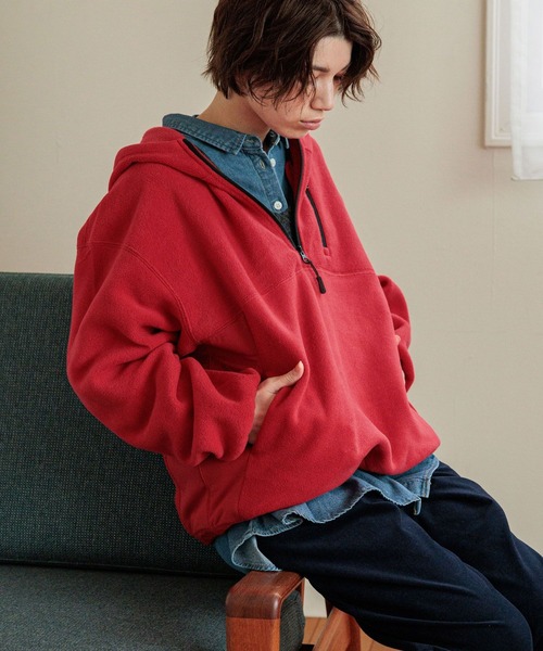 niko and...(ニコアンド)の「ソフトフリースBOYSZIPパーカー(パーカー・レディース・チャコール/ベージュ/パープル/レッド・MEDIUM/LARGE)」の13枚目の写真